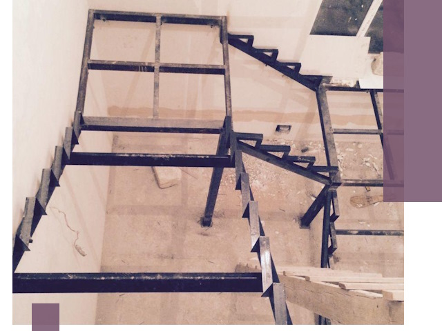 Монтаж лестниц на металлокаркасе в Пушкине быстро и качественно