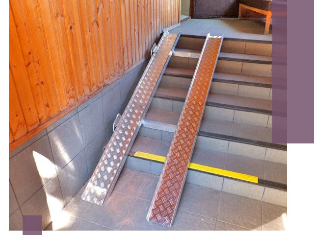 Складные пандусы под заказ и монтаж в Пушкине