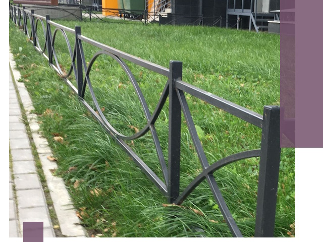 Газонные ограждения из металла в Пушкине — монтаж и продажа